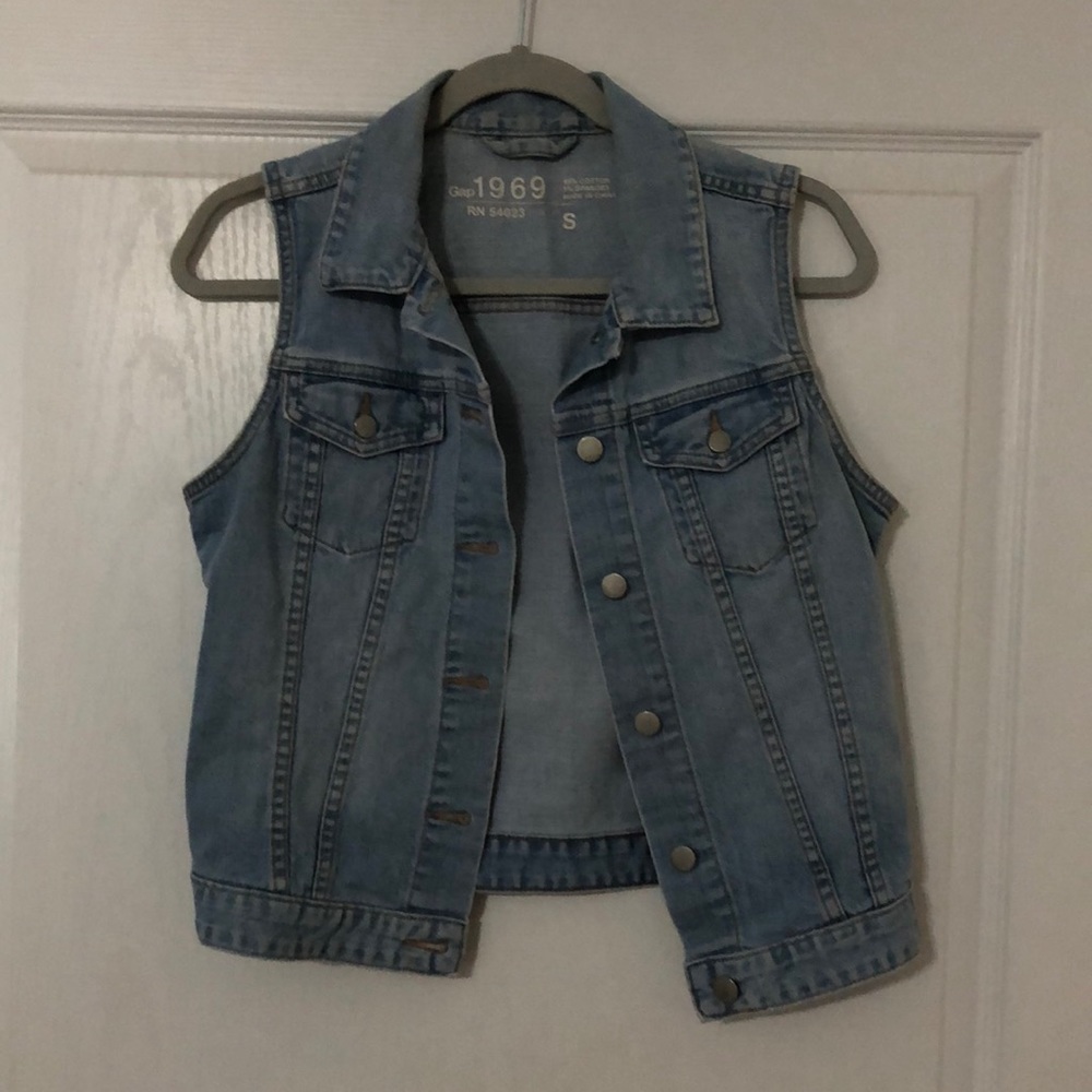 Gap Jean Vest
